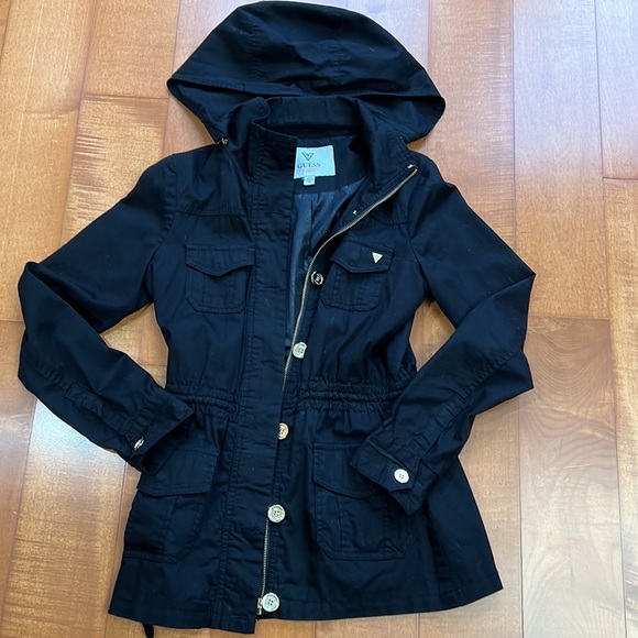 3 coats - Picture 6 of 7